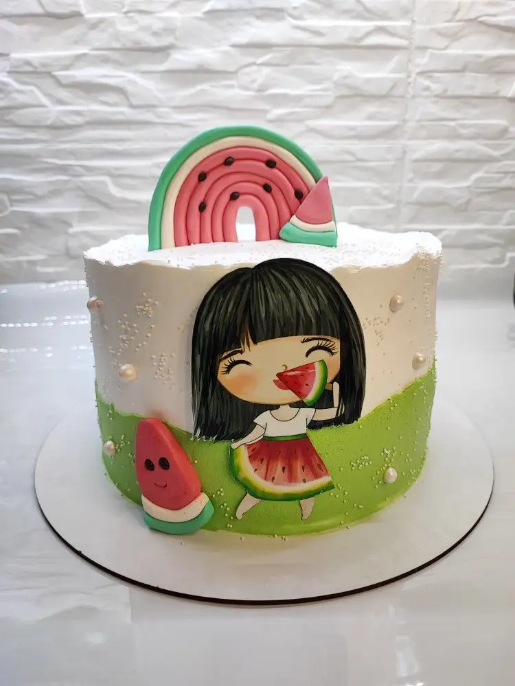 تزیین کیک شب یلدا برای مدرسه