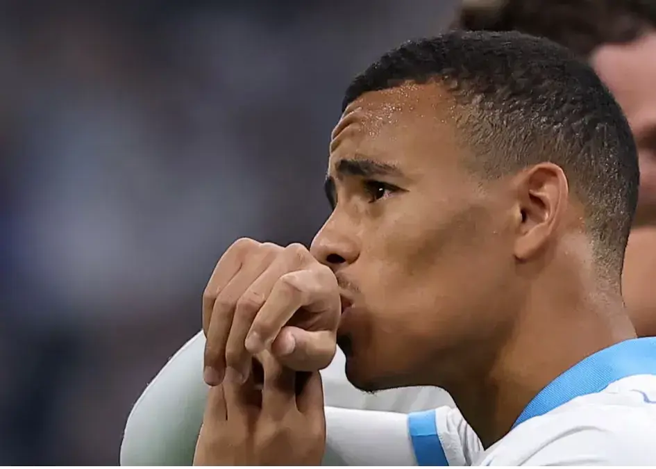 پیشنهاد ۱۰۰ میلیونی عربستان برای مهاجم جنجالی