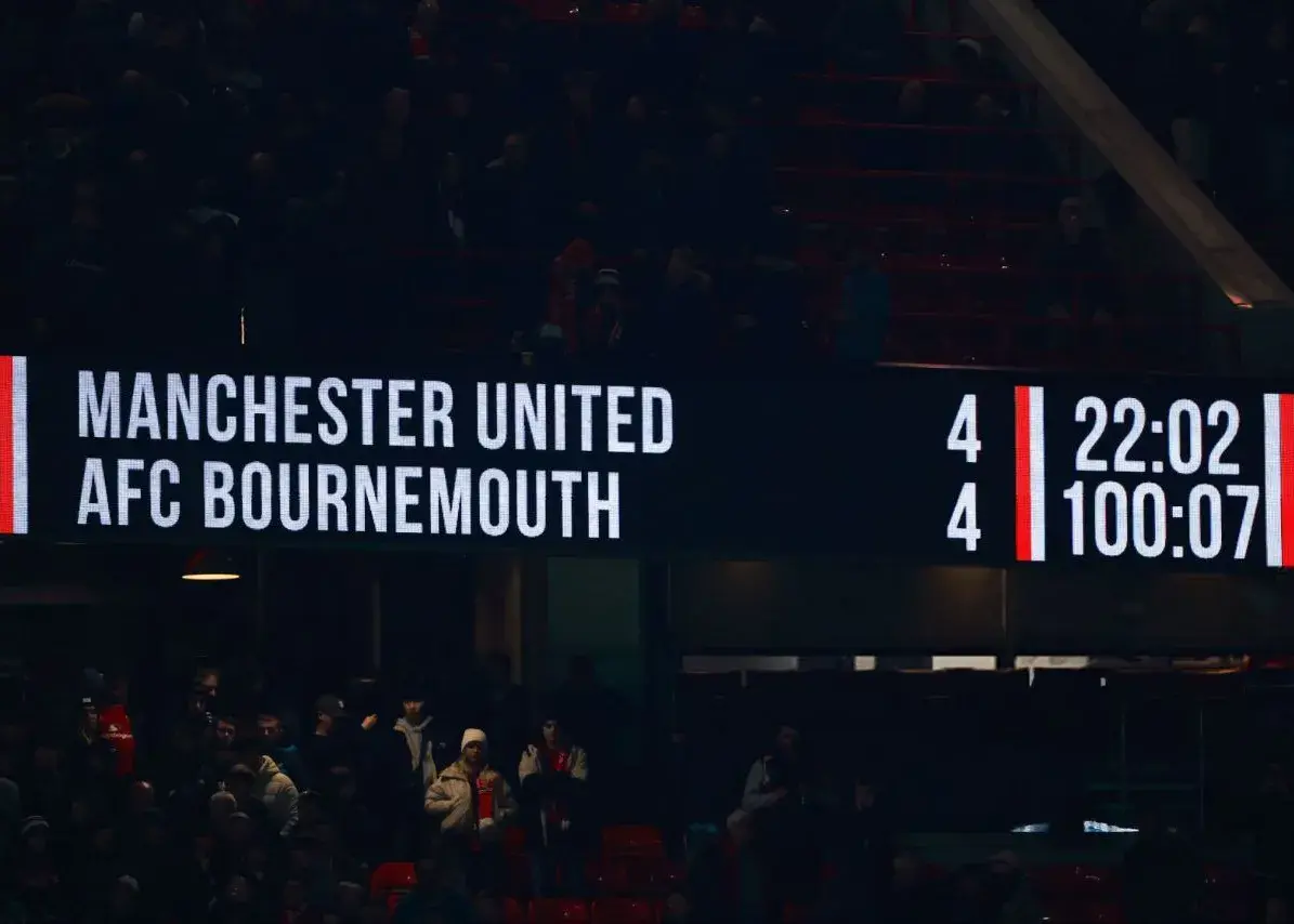 شبی دیوانه‌وار در الدترافورد؛ منچستریونایتد ۴-۴ بورنموث با بازگشتی شگفت‌انگیز!