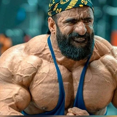 بیوگرافی و زندگی خصوصی هادی چوپان و همسرش،از مدال طلا آرنولد کلاسیک تا مهاجرت+ عکس و فیلم جذاب