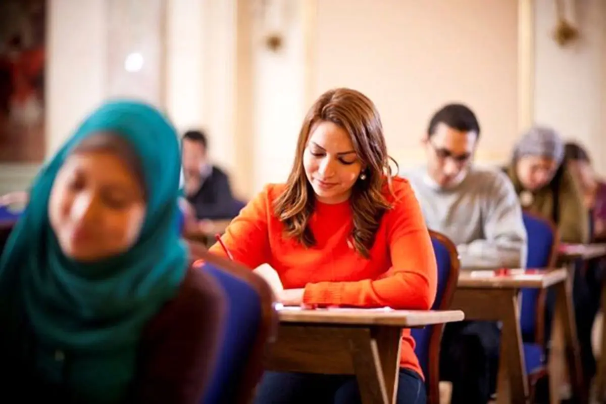 برگه تقلب قانونی دانشجویی که استاد را شگفت‌زده کرد! عکس از نظم و خلاقیت بی‌نظیرش منتشر شد