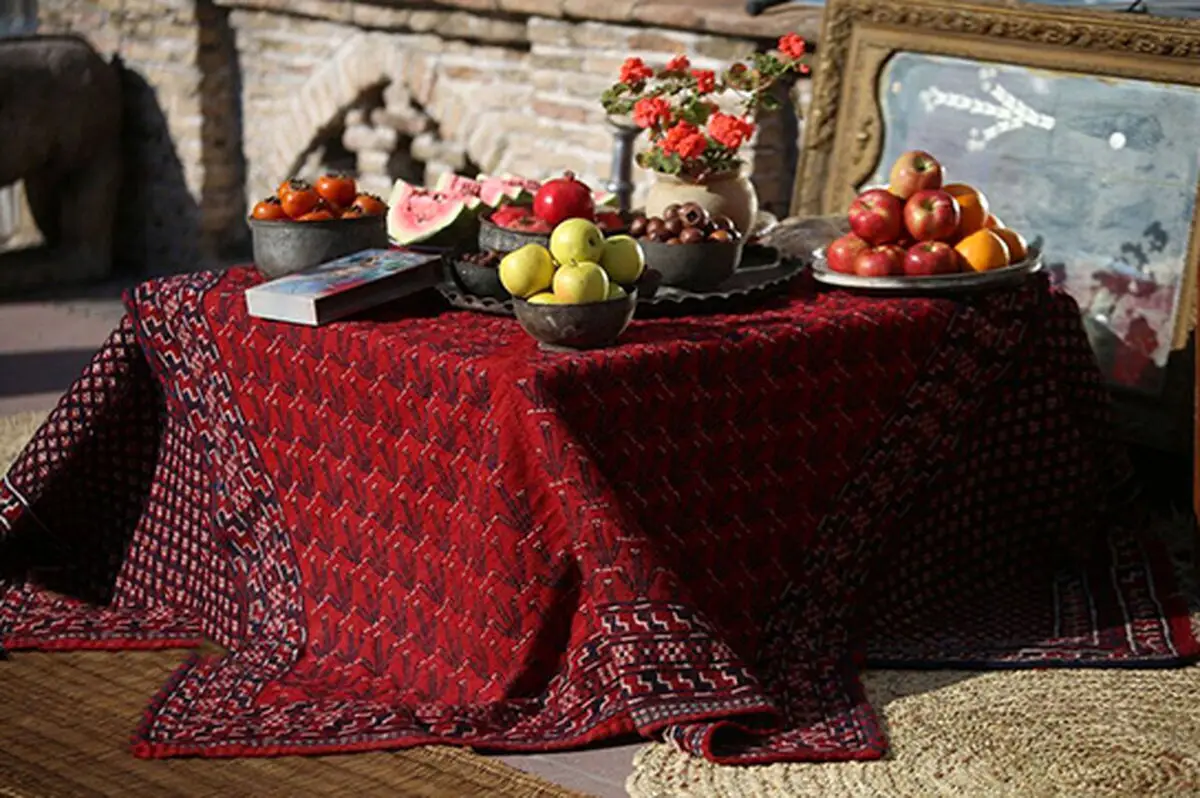 تصاویری نایاب از جشن همزمان یلدا و کریسمس در تهران ۵۰ سال پیش که نمی‌دانستید!