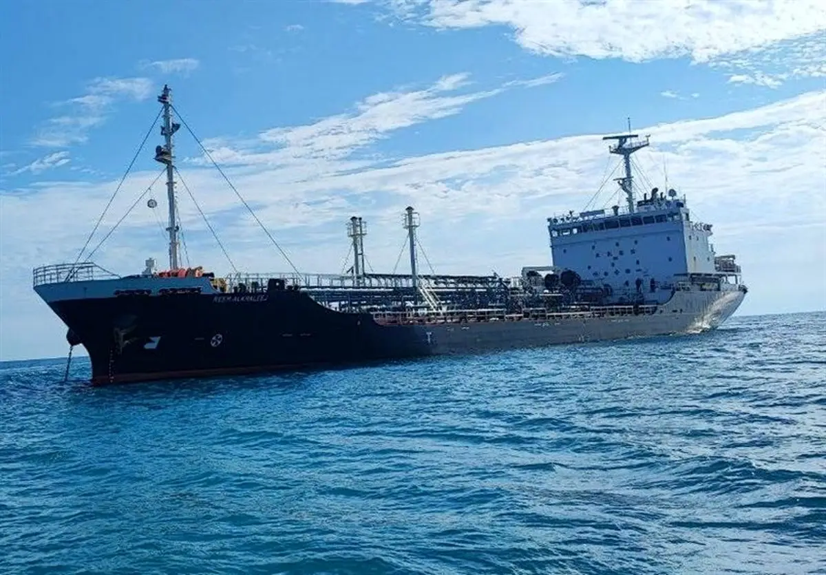 توقیف نفتکش خارجی حامل ۴ میلیون لیتر سوخت قاچاق در خلیج‌فارس؛ جزئیاتی که نمی‌دانستید!