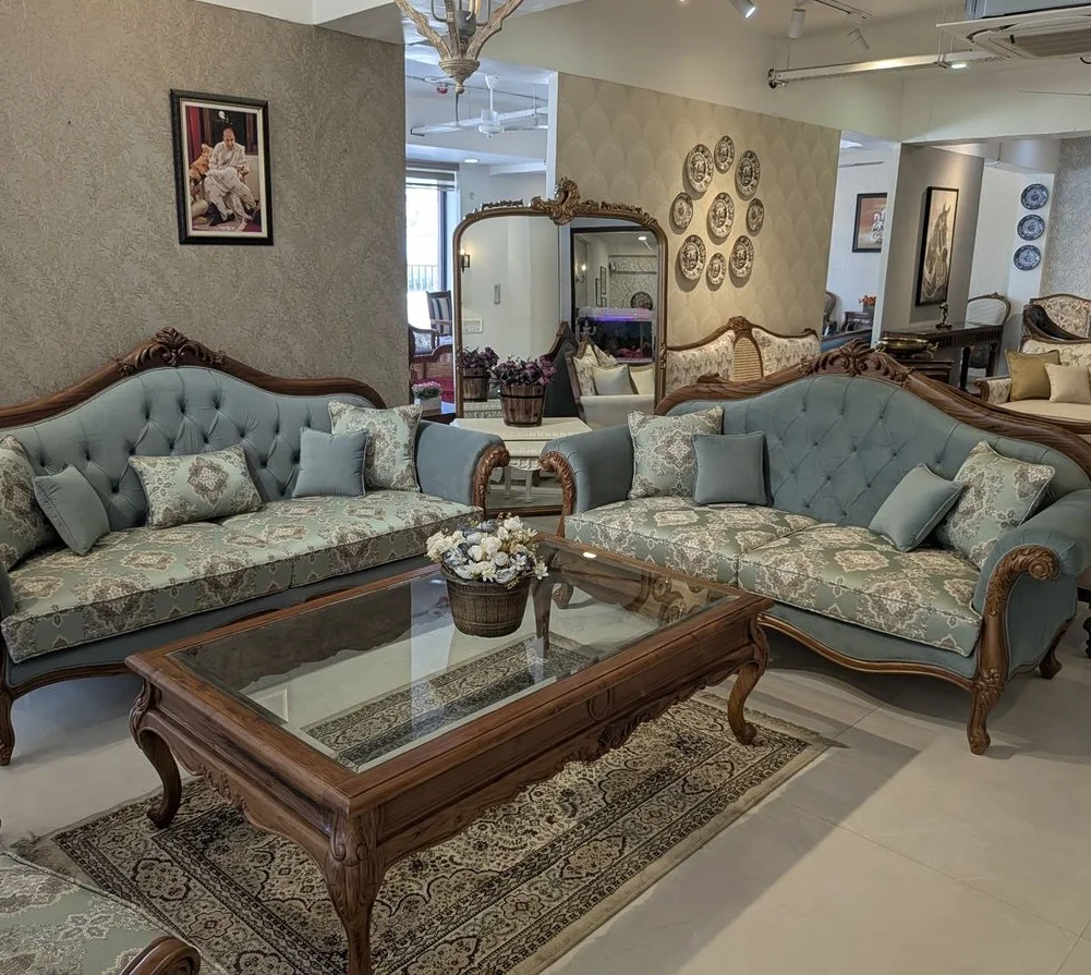 چیدمان پذیرایی مستطیل باریک