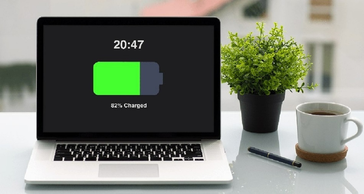 ۵ اشتباه ساده که عمر باتری لپ‌تاپتان را به سرعت تمام می‌کند!