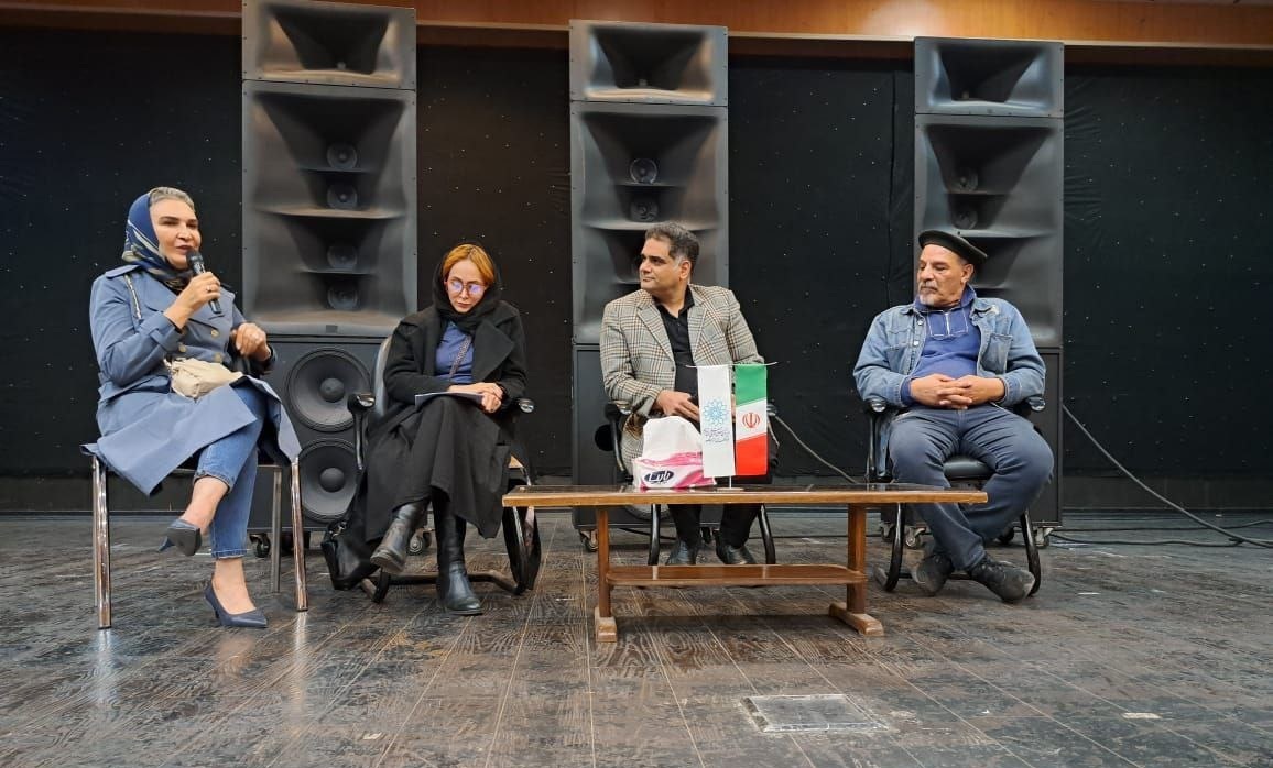 نقد و بررسی فیلم چای سرد چای سرد؛ آینه بحران طبقه متوسط و فرسودگی هنرمند ایرانی