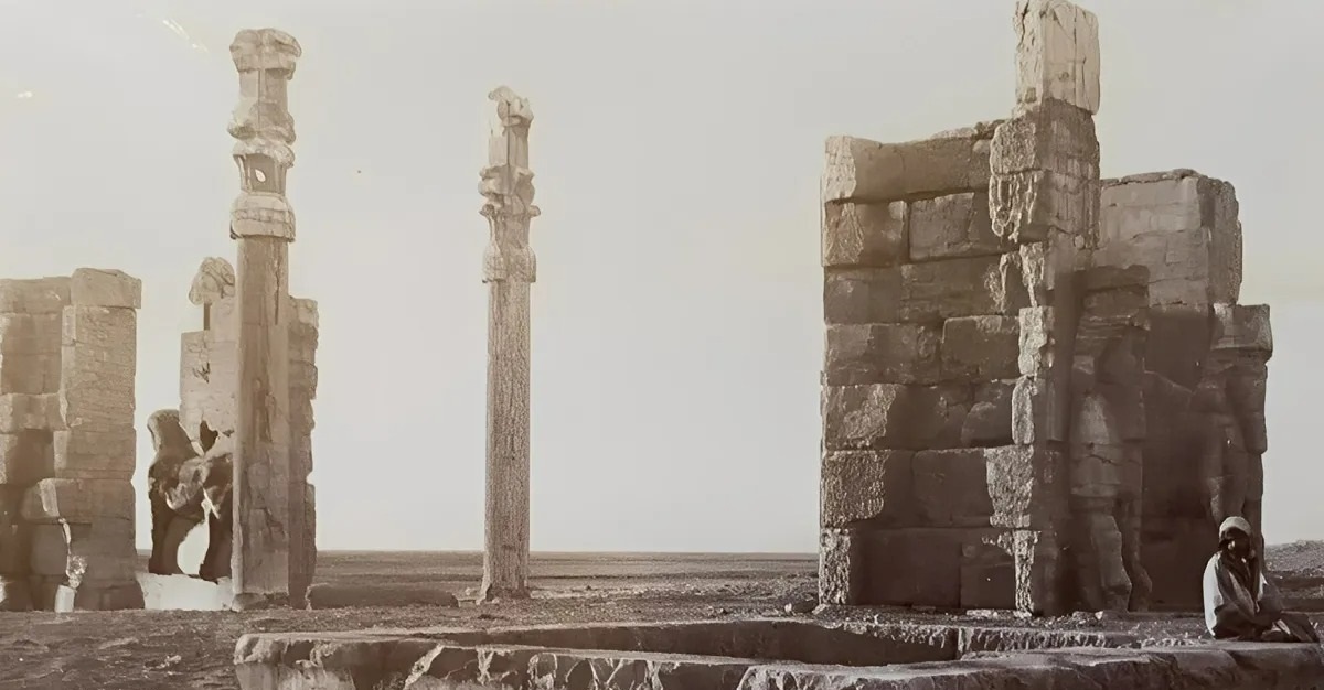 تصاویر نایاب و شگفت‌انگیز از تخت جمشید؛ شکوهی که ۱۰۰ سال پیش ثبت شد