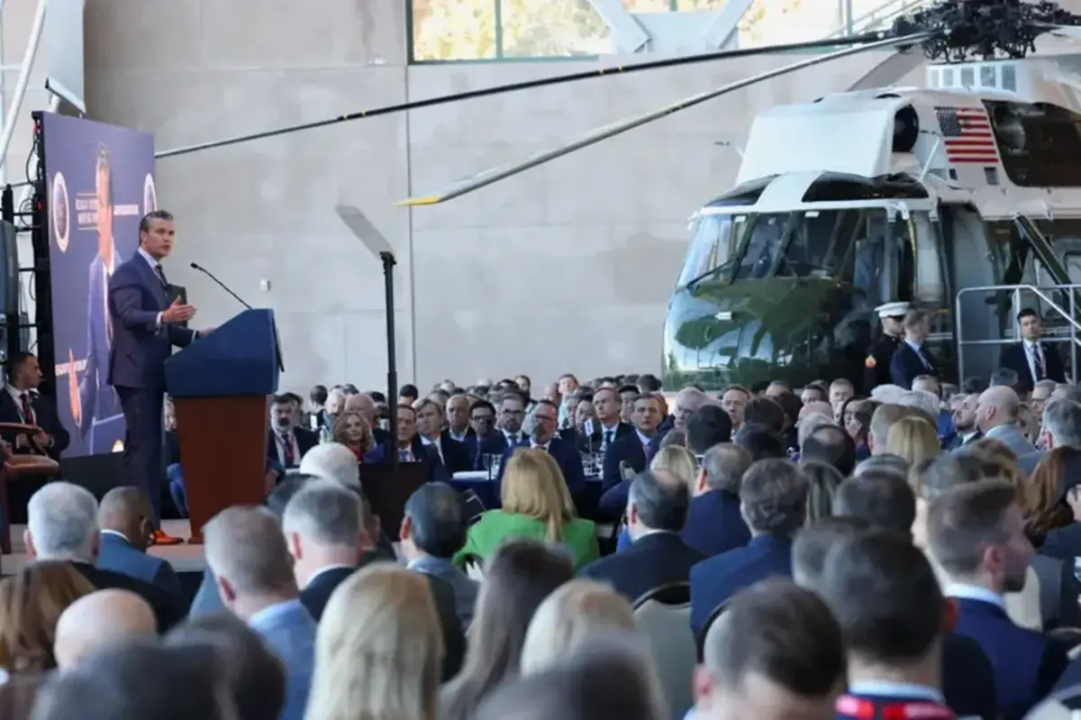 ادعای جنجالی وزیر جنگ آمریکا: ایران هنوز تهدیدی جدی در خاورمیانه است!