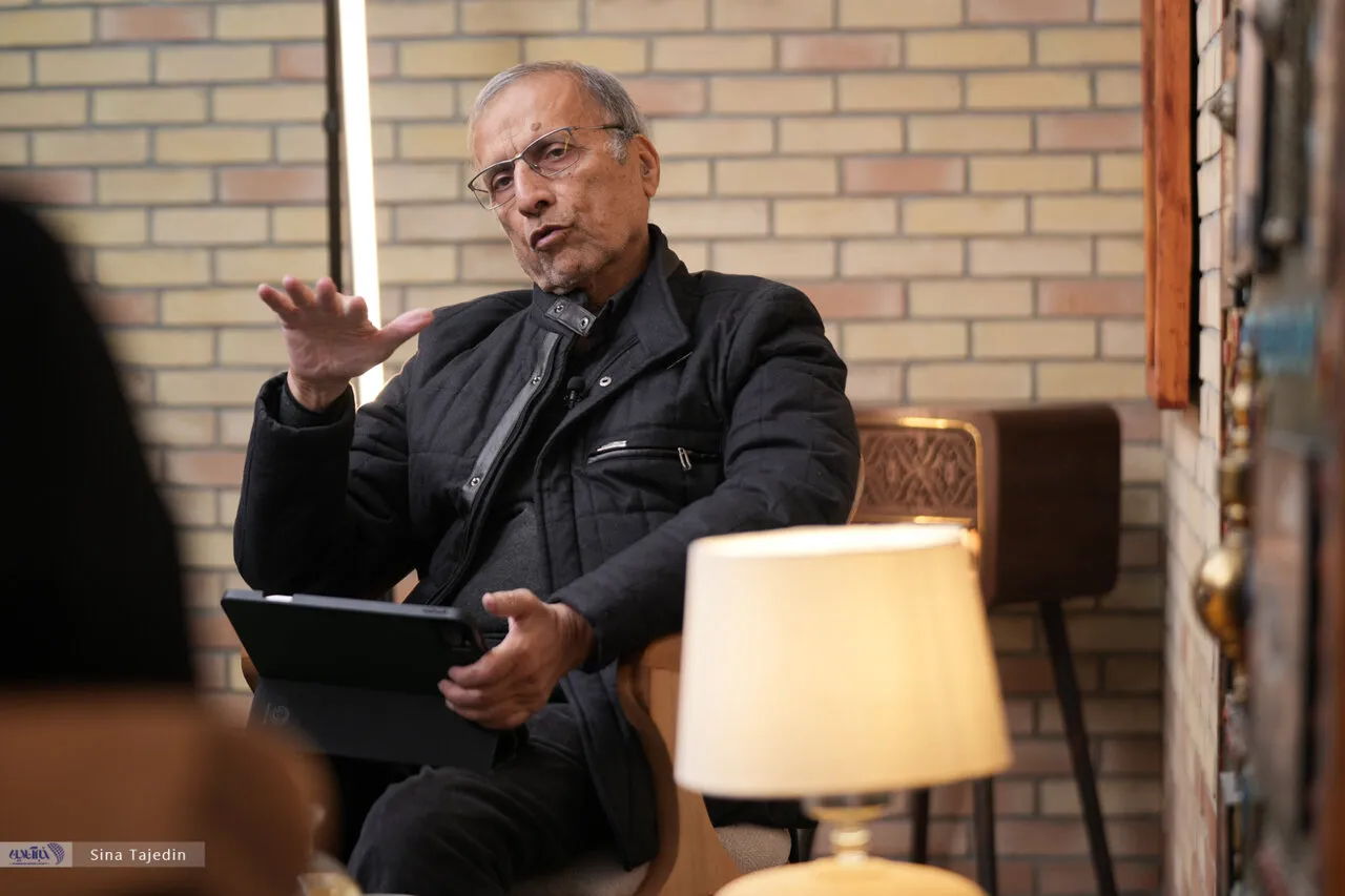 هادی خانیکی هادی خانیکی