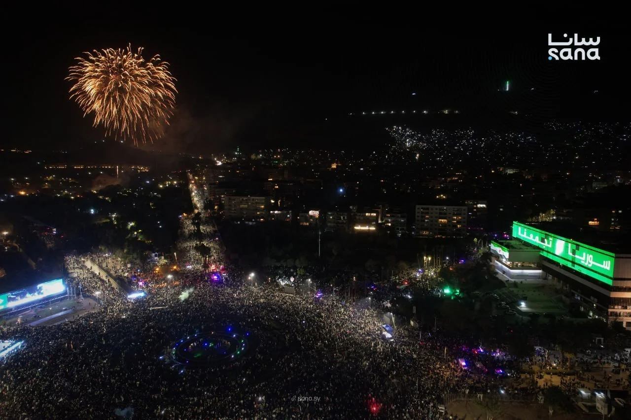جشن های اولین سالگرد سقوط بشار اسد در میدان امویین دمشق