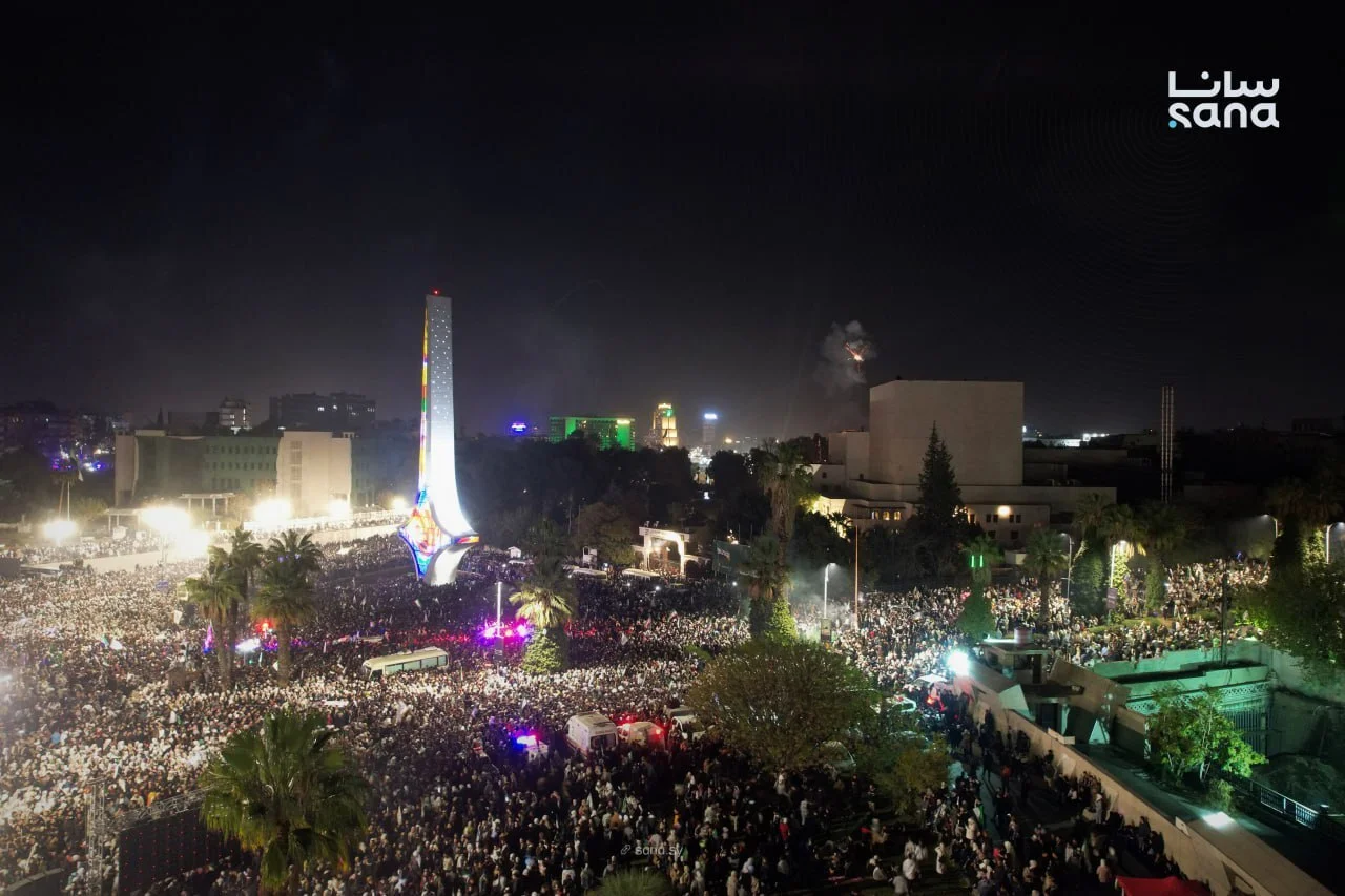 جشن های اولین سالگرد سقوط بشار اسد در میدان امویین دمشق