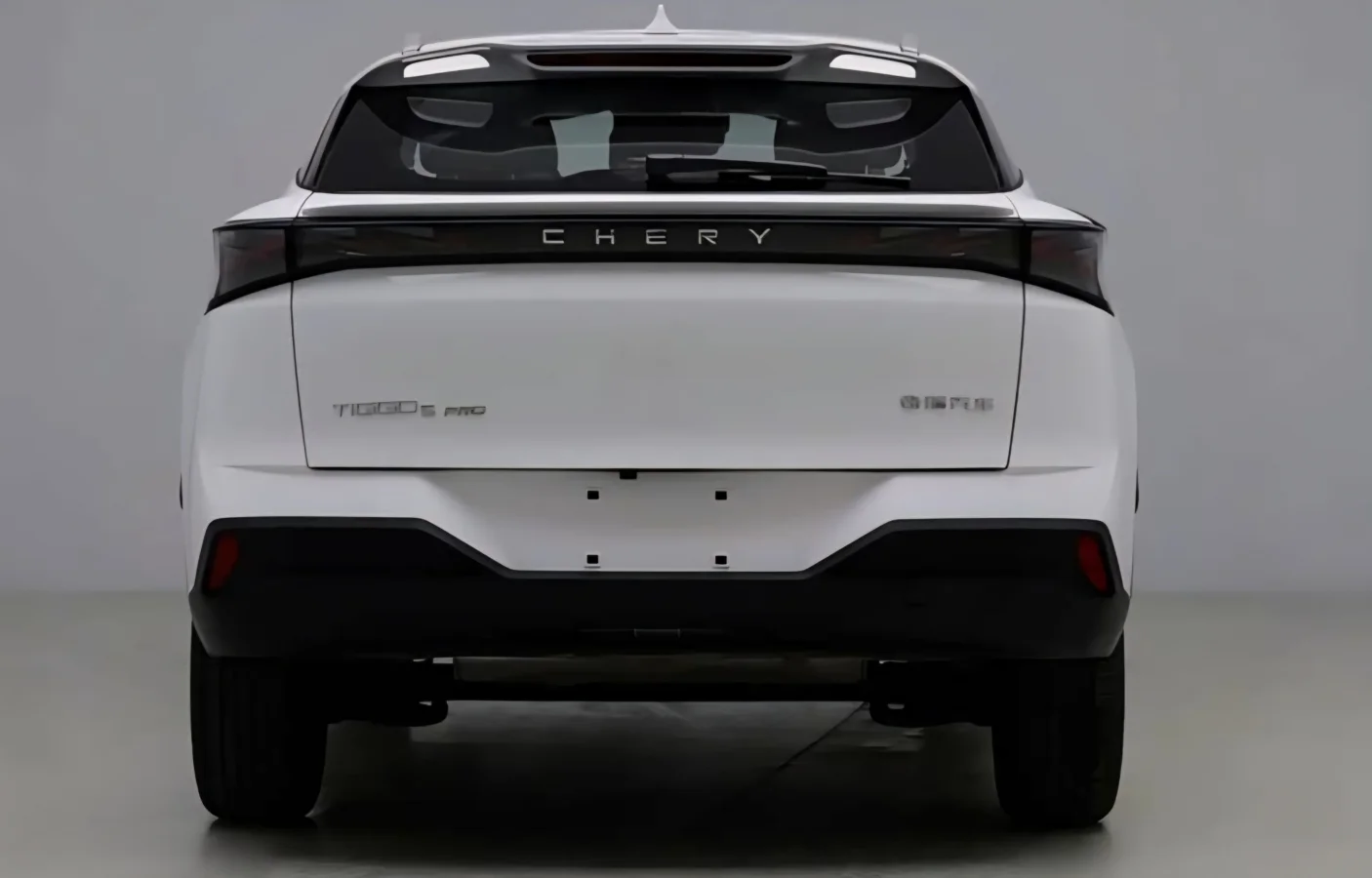 چری در حال افزودن یک مدل شاسیبلند جمعوجور جدید به سری تیگو 5 است با نام تیگو 5 پرو. چری در حال افزودن یک مدل شاسیبلند جمعوجور جدید به سری تیگو 5 است با نام تیگو 5 پرو.