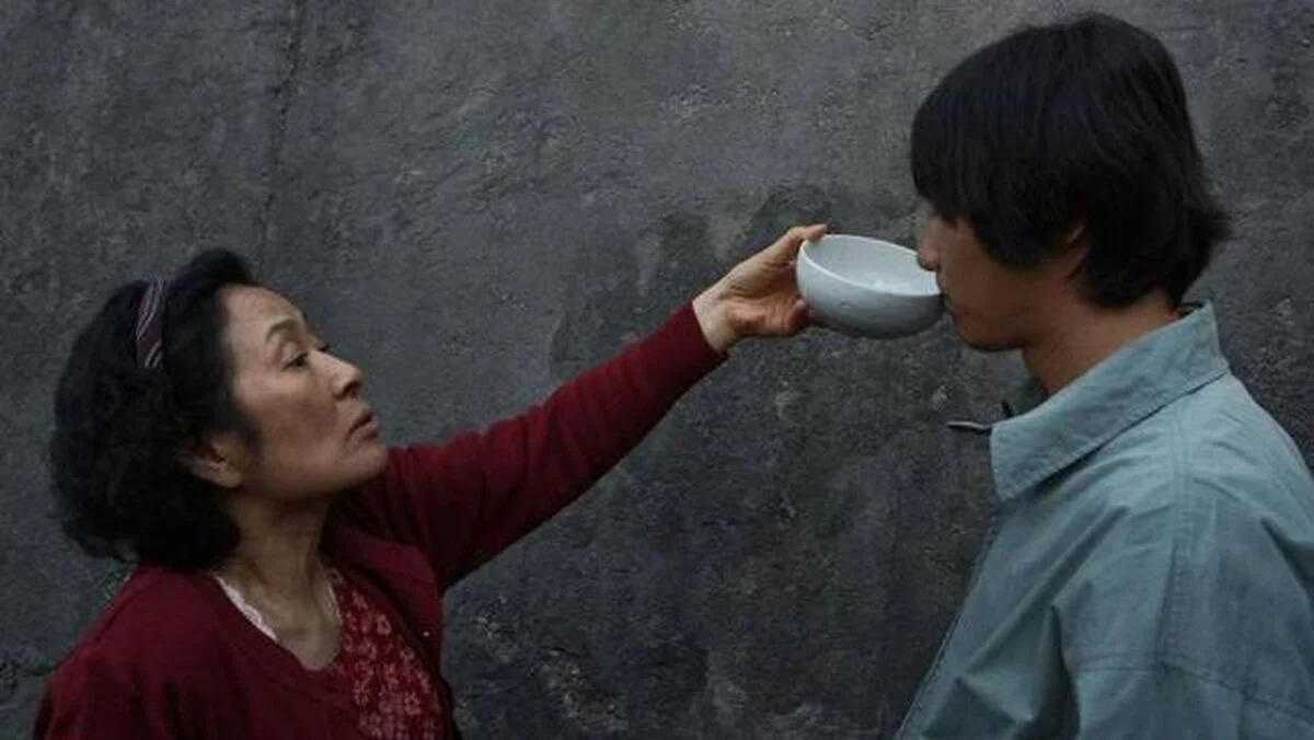 فیلم کره‌ای «مادر»؛ تصویری بی‌مرز از عشق و جنون مادری که همه را به فکر فرو می‌برد