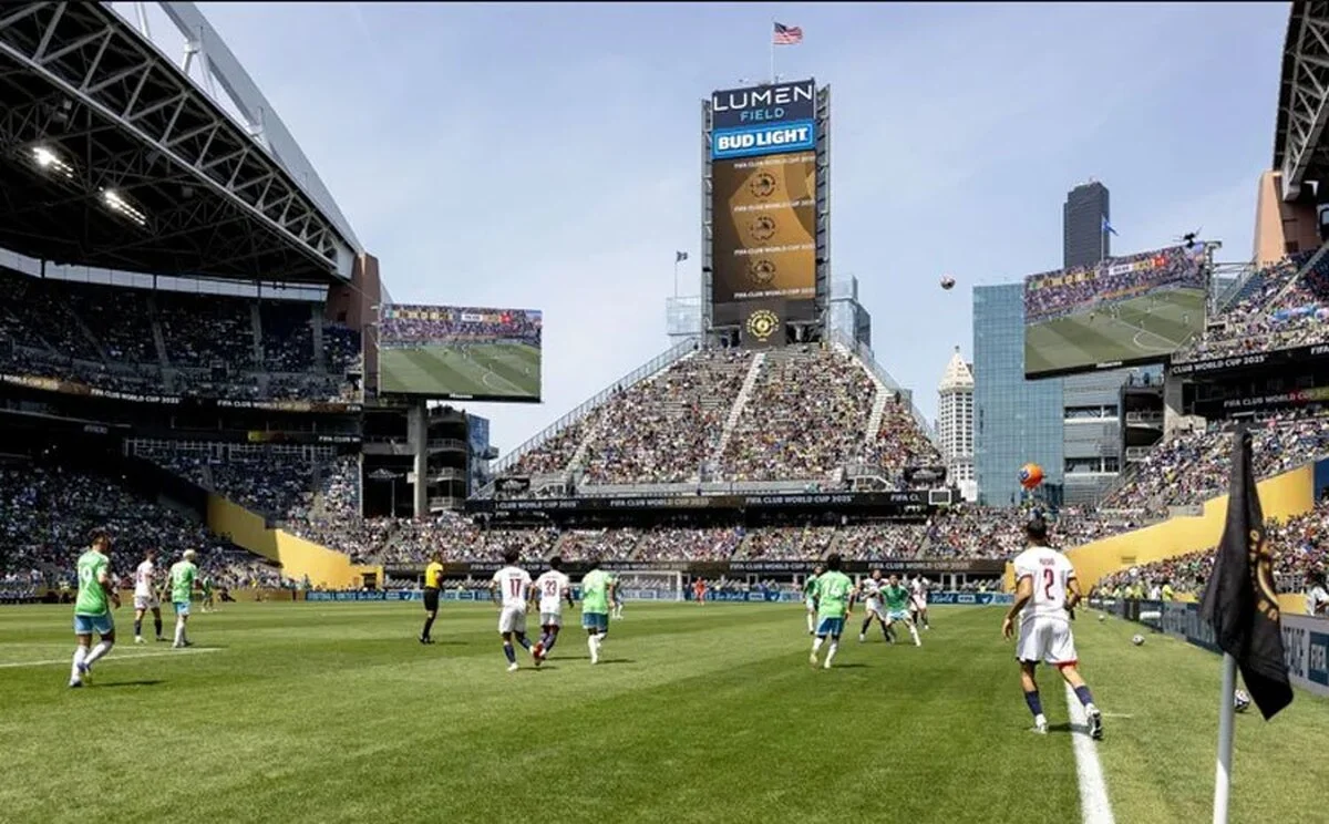 برگزاری جشن افتخار همجنسگرایان کنار مسابقه تاریخی ایران و مصر در جام جهانی ۲۰۲۶ آمریکا