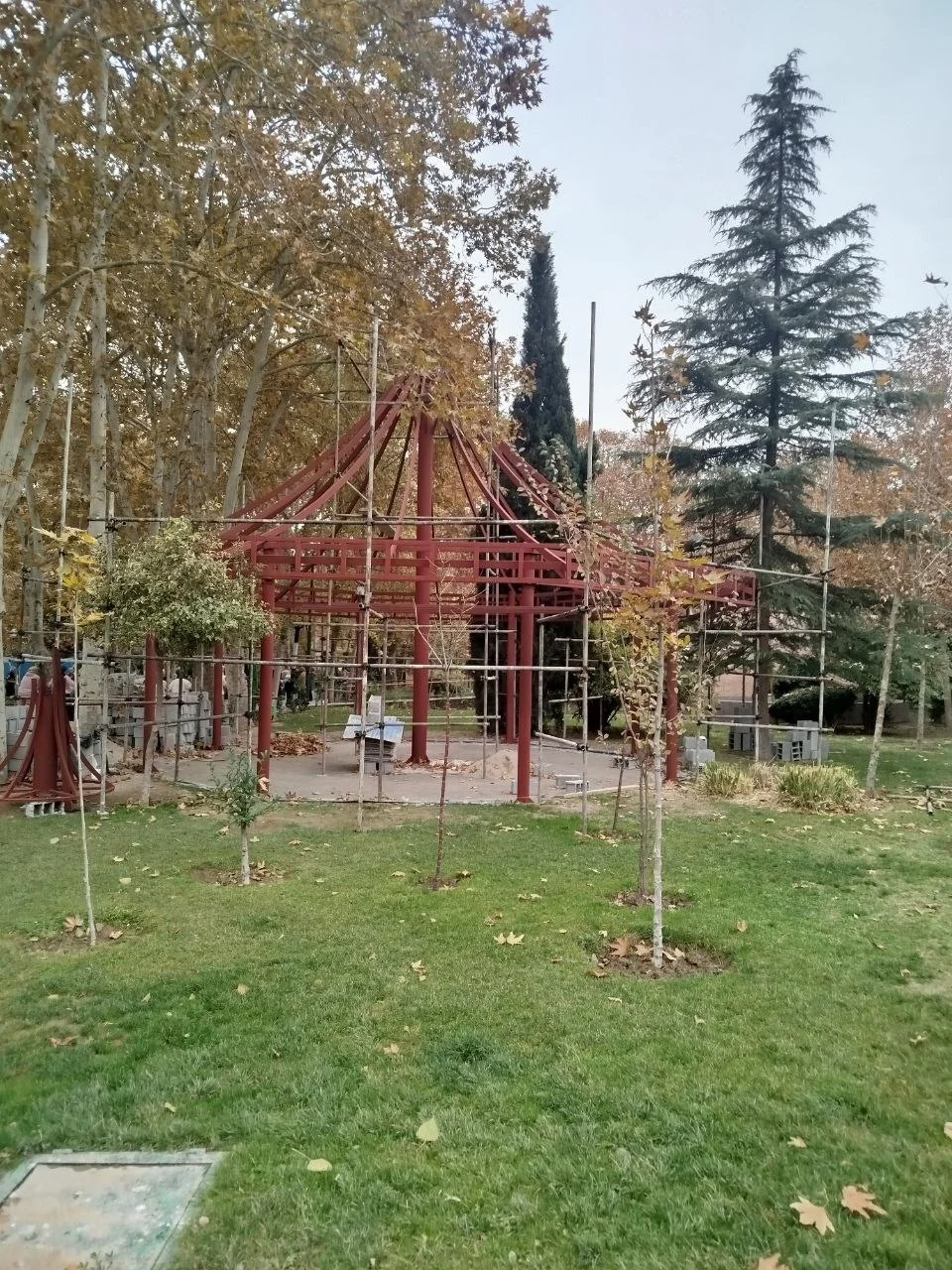 110 چای‌خانه در تهران ؛ پروژه جدید شهردار در شهری که نفس آن به شماره افتاده!