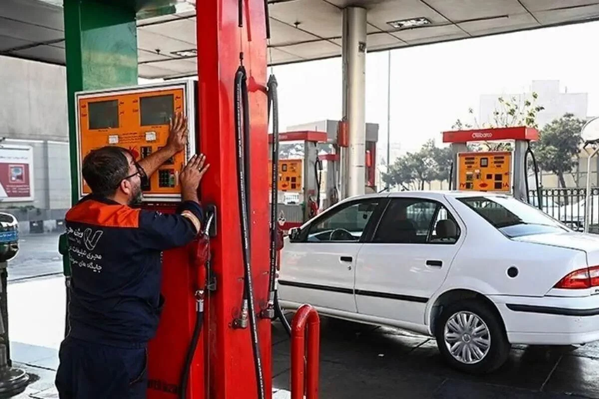 آغاز اجرای طرح بنزین ۵ هزار تومانی؛ سهمیه‌ها و نرخ‌های جدید چیست؟