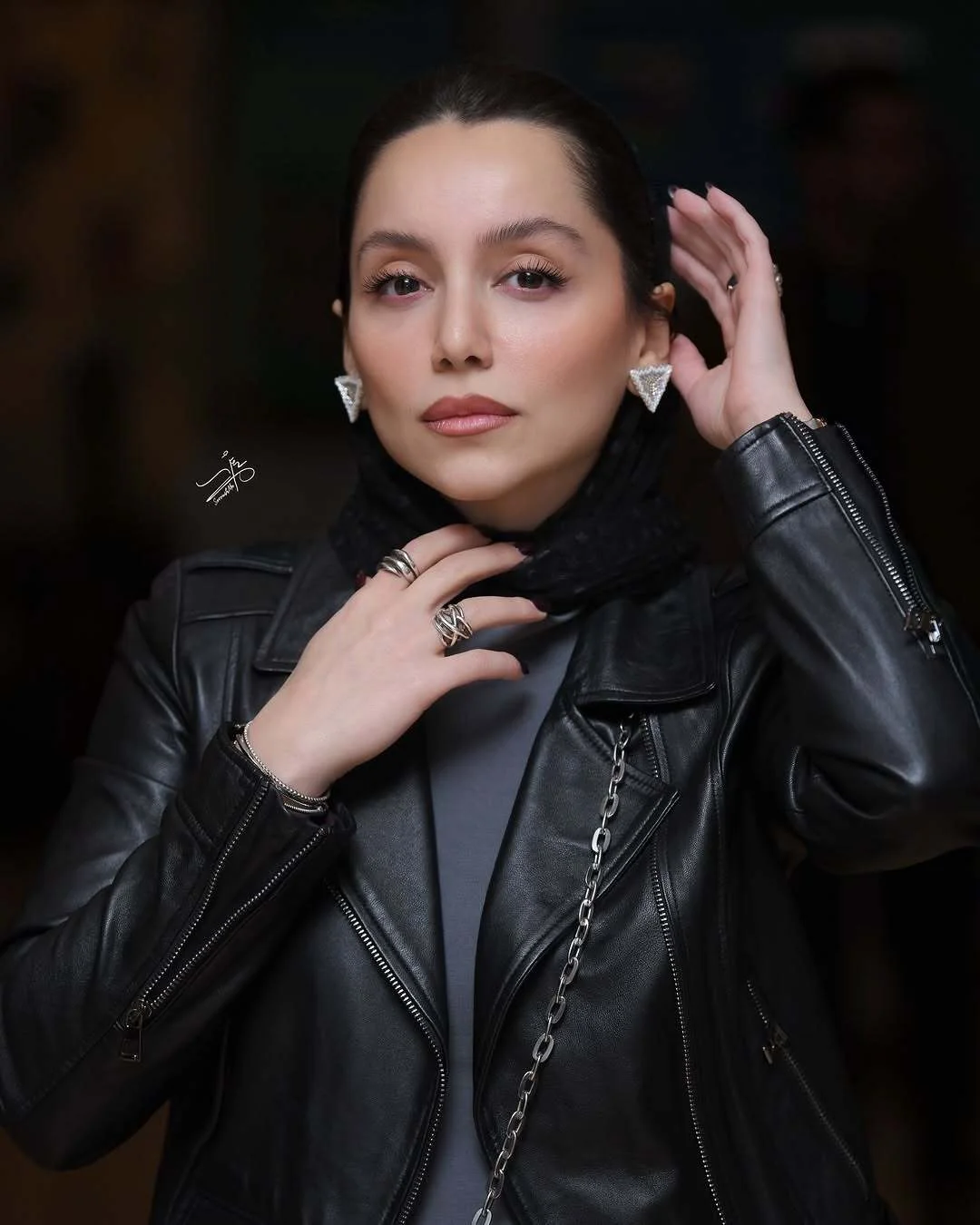 عکس پرتره نازنین بیاتی، بازیگر سینما، تلویزیون و نمایش خانگی ایران