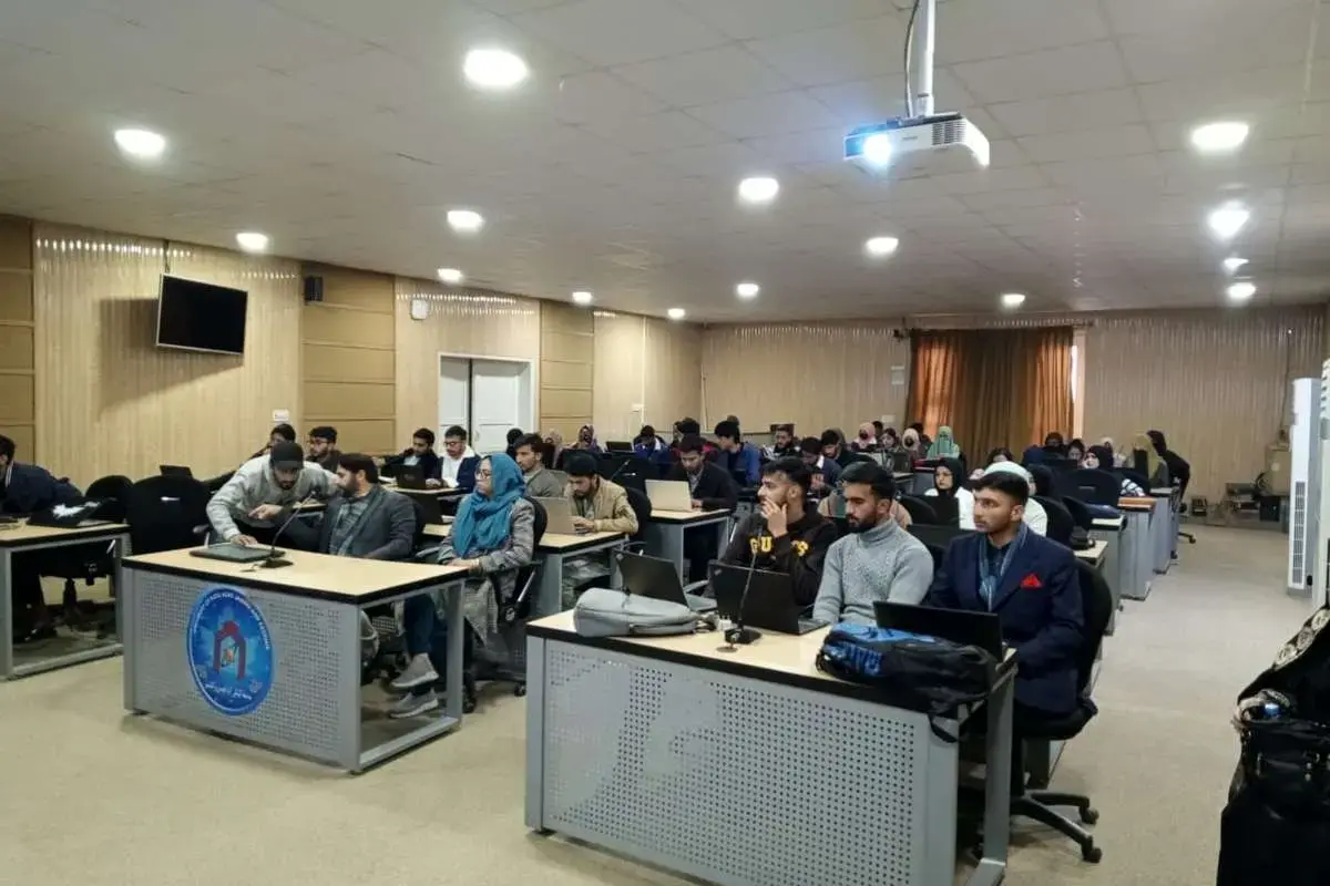 طرح جنجالی وزارت علوم برای کاهش سال‌های تحصیل؛ دانشگاهیان به‌شدت معترض‌اند!