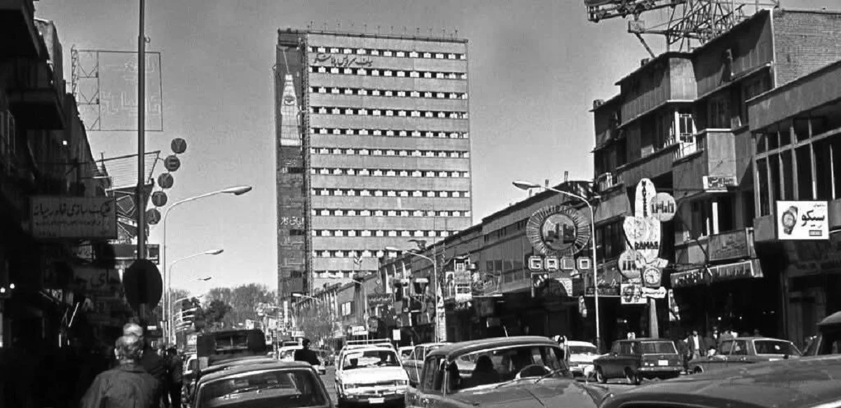 وضعیت زندگی روزمره مردم پایتخت از اول تا ۴ آذر ۱۳۵۴