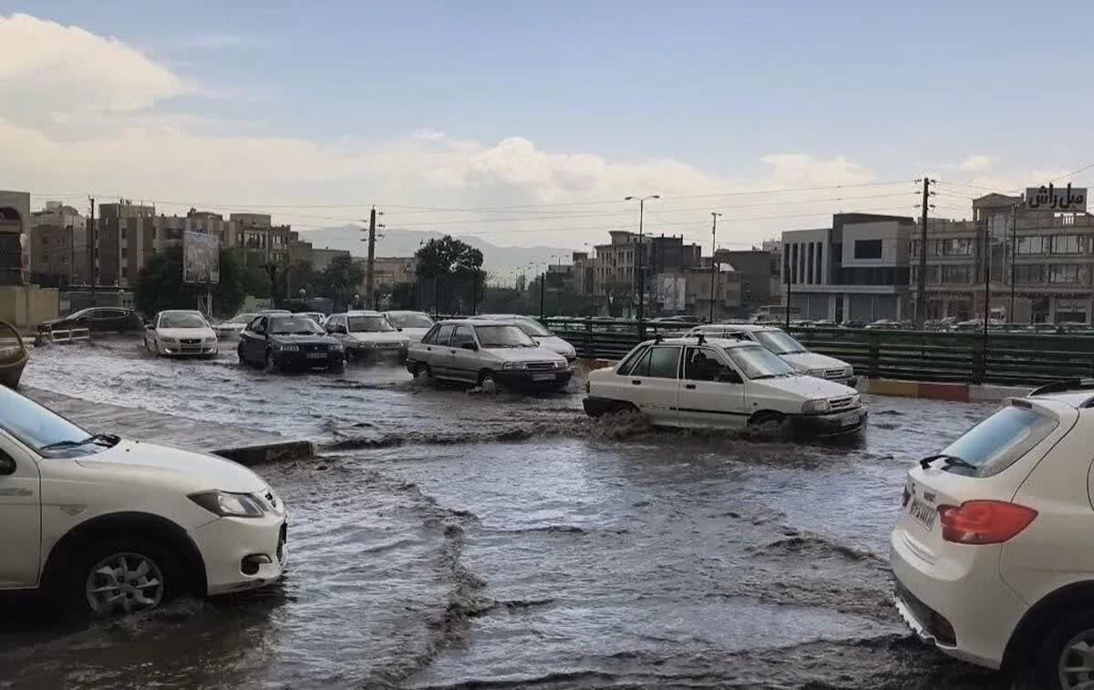 هشدار نارنجی هواشناسی: سیلاب و طغیان رودخانه‌ها در راه است!