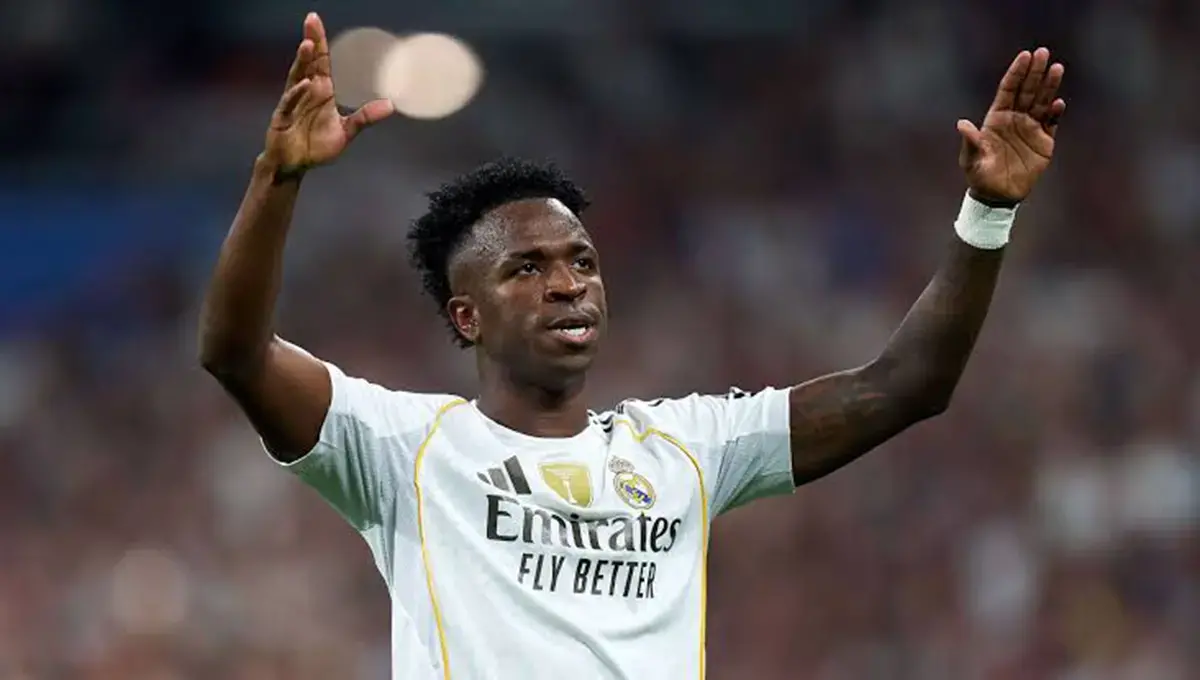 وینیسیوس جونیور در برنابئو سه‌بار هو شد؛ آینده مبهم ستاره برزیلی رئال مادرید