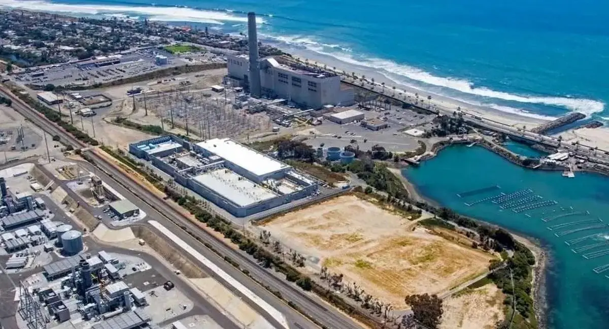 چین با کارخانه‌ای شگفت‌انگیز، آب شور را ارزان‌تر از آب شهری شیرین می‌کند!