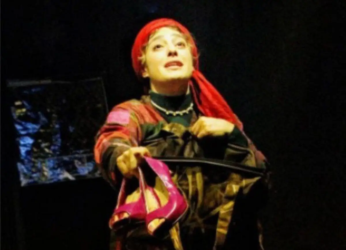 راز کفش خوش‌بختی سیبیلندرلا در نمایش پرحادثه تهران فاش شد!