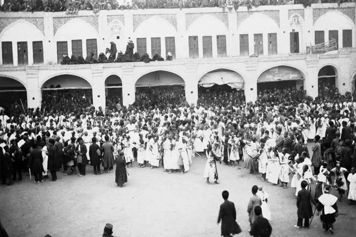 صفویان یا قاجارها؛ کدام‌یک در آیین‌های مذهبی پیشتاز بودند؟