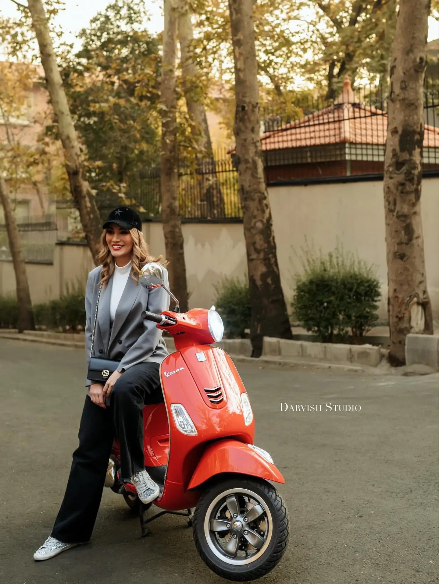 فوتوشوت‌های جدید متین ستوده در پائیز تهران