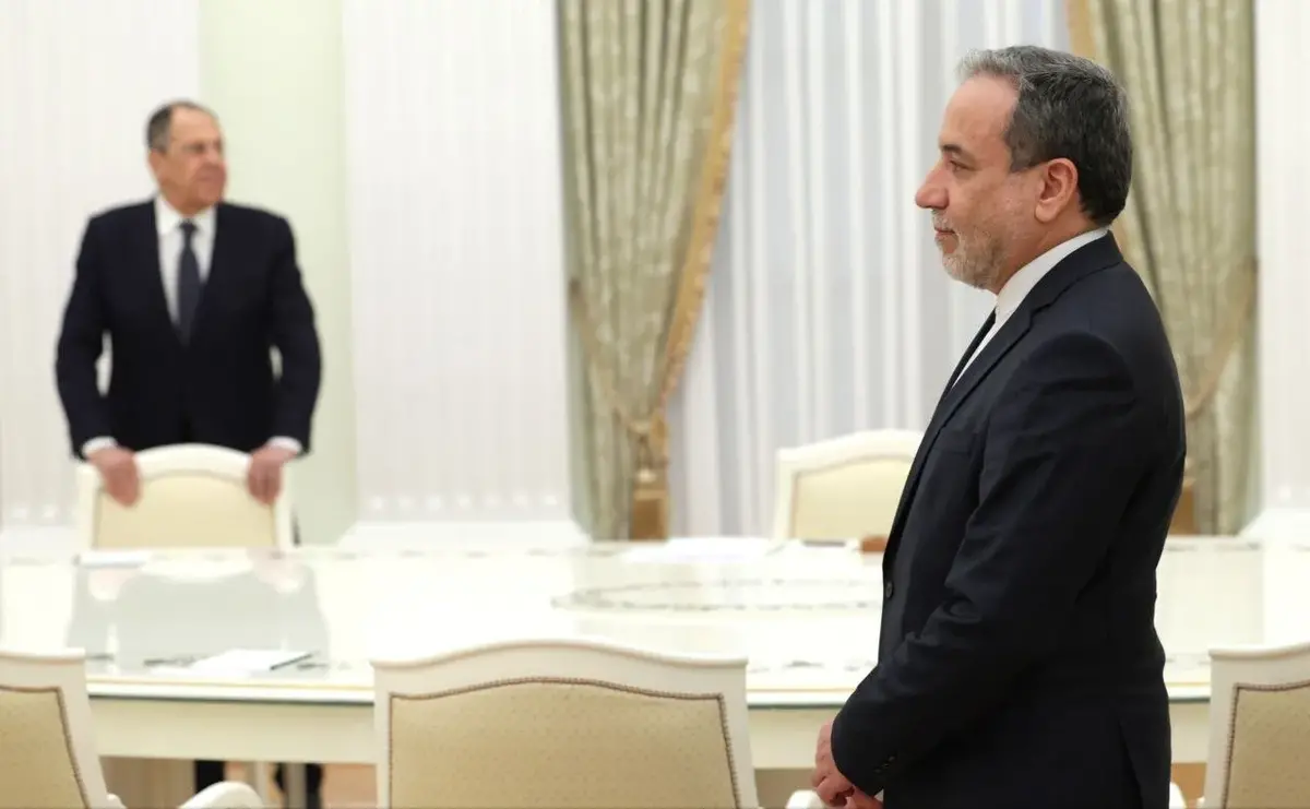 سفر محرمانه عراقچی به مسکو؛ پرونده حساس احیای هسته‌ای ایران روی میز کرملین!