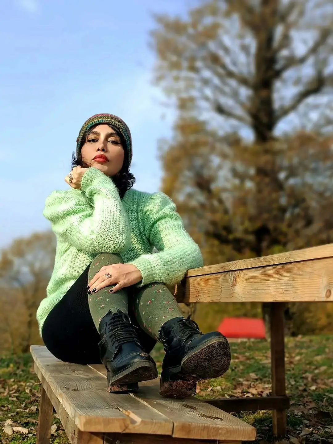 استایل پاییزی و متفاوت «آذین رئوف»