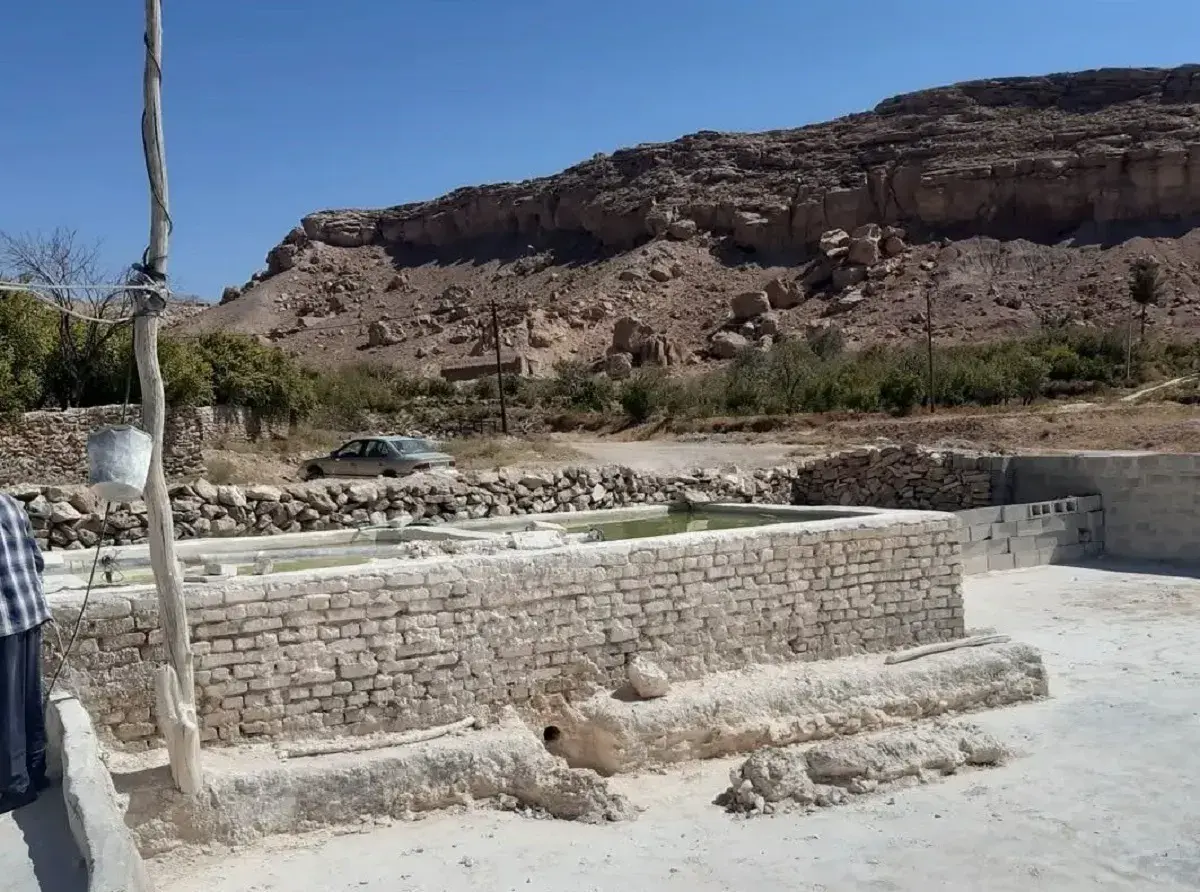 روستای بورق یزد که از خاک آن سفیدآب یا روشور درست می کنند