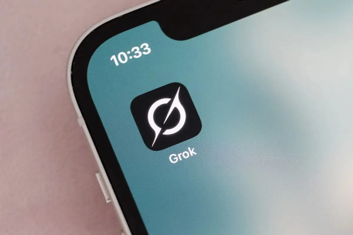 ایلان ماسک با هوش مصنوعی جدید فارسی را طبیعی‌تر از همیشه به شما می‌گوید!