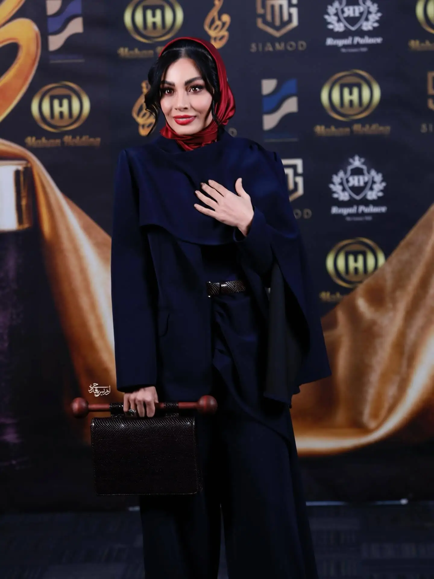 صحرا اسداللهی در جشن حافظ