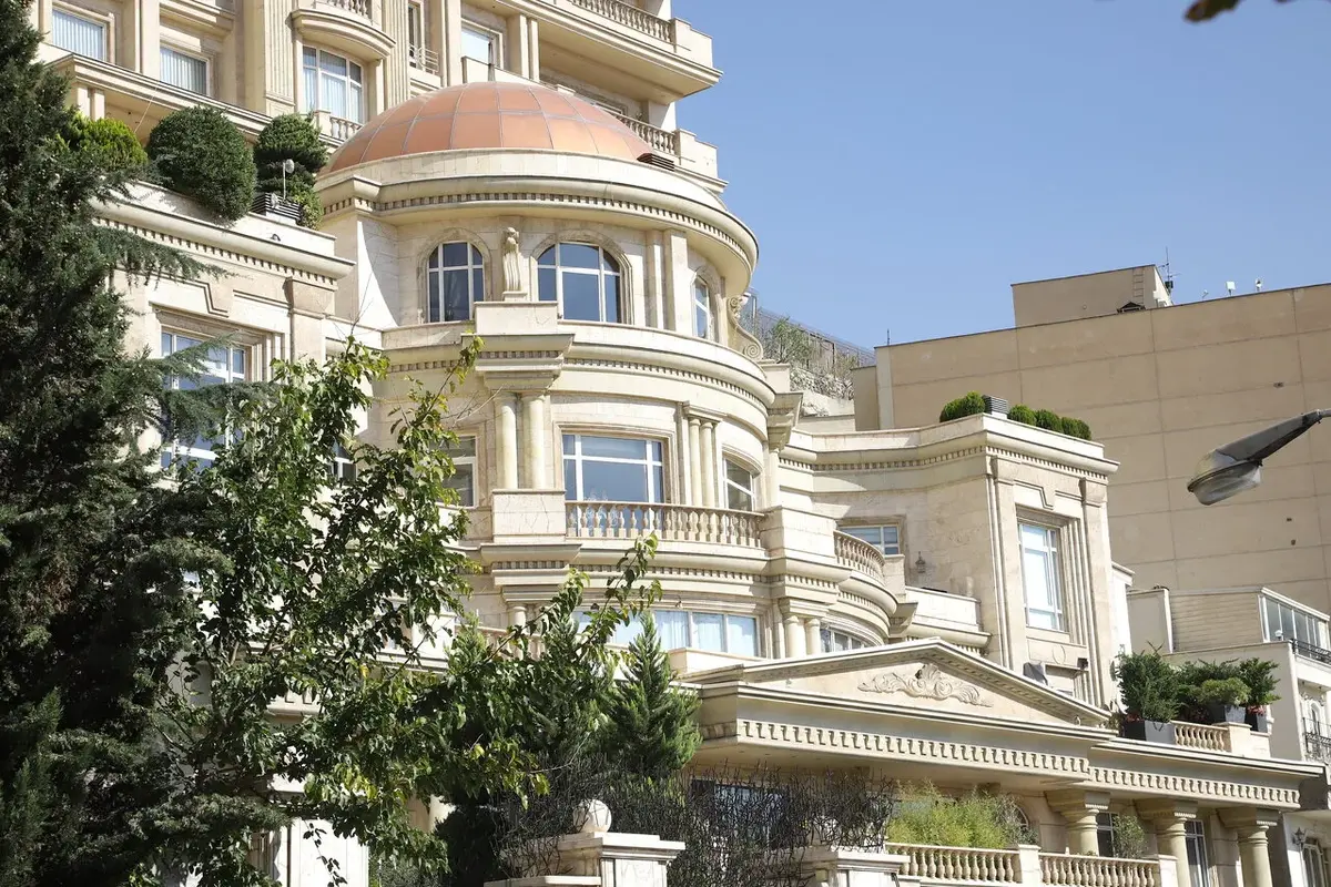 چرا اموال ۵۱ سرمایه‌دار بزرگ ۴۶ سال پیش مصادره شد؟ اسامی جنجالی که هنوز خبرساز است!