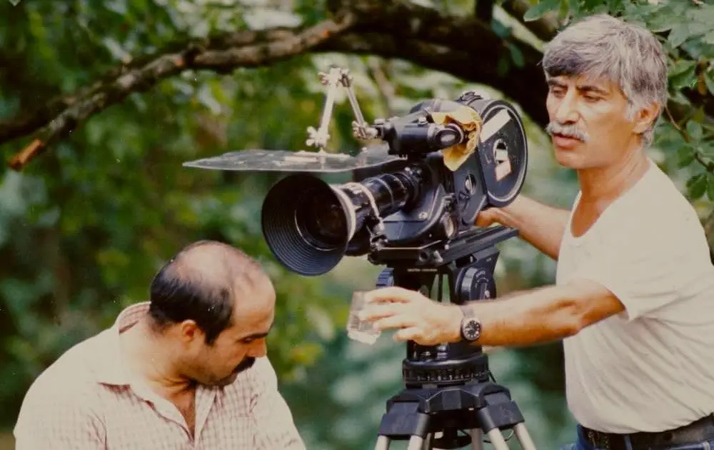 بهرام بیضاییسر صحنه فیلمبرداری باشو، غریبه کوچک