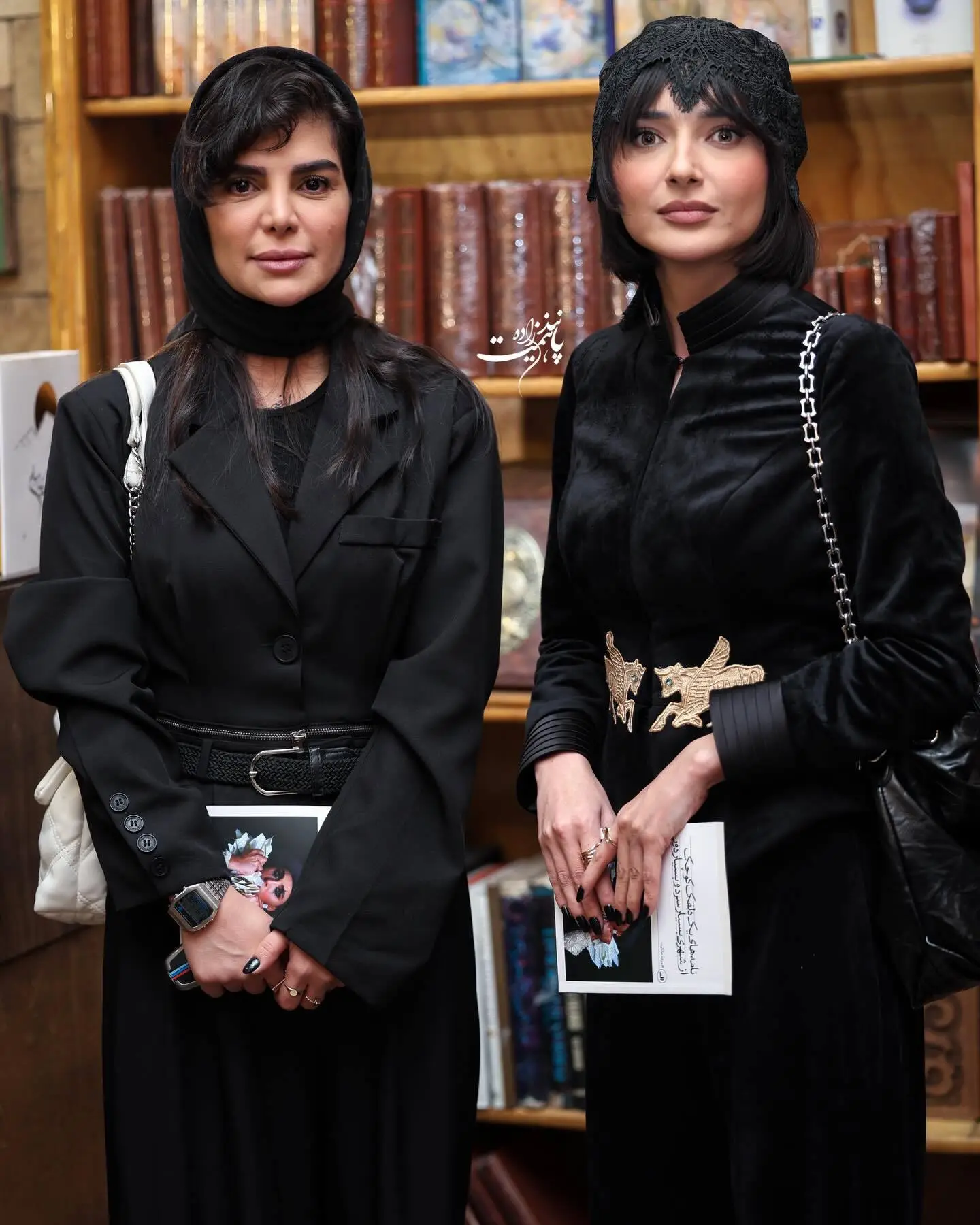 نازار نون.خ (راضیه دهقان) در جشن امضا کتاب مقدمی