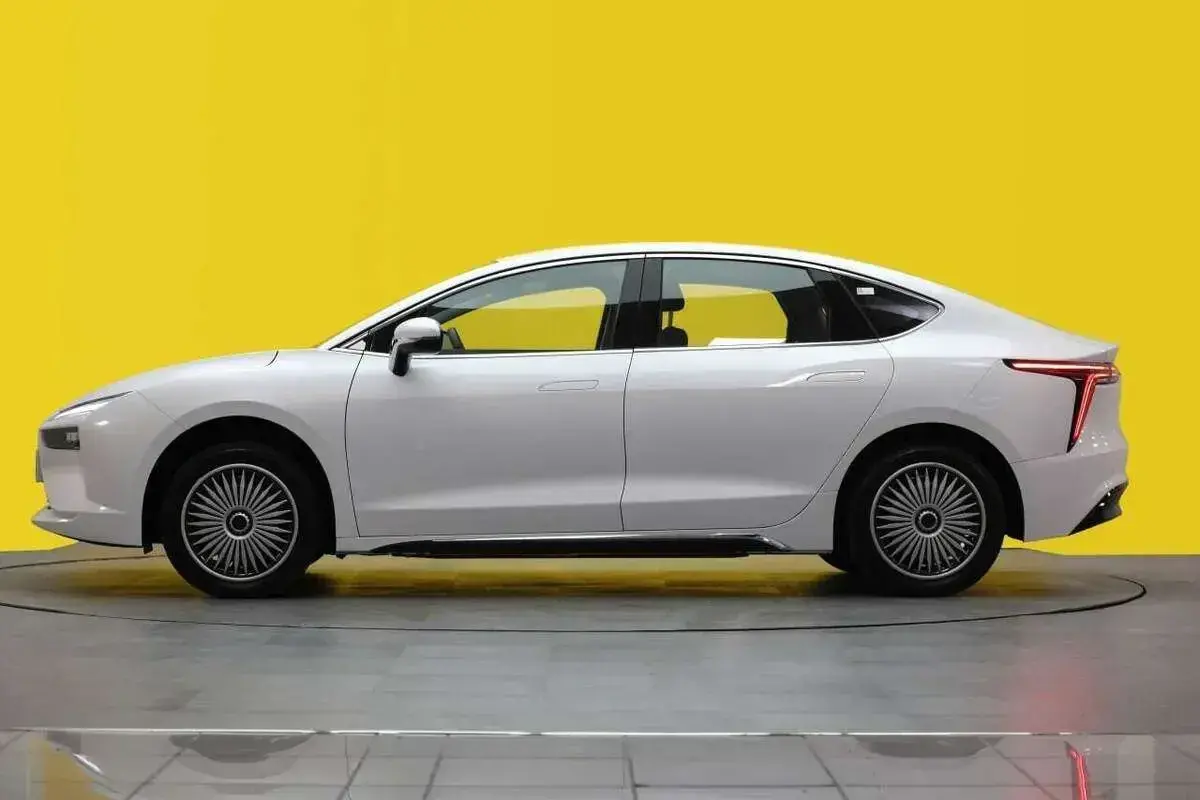 صعود چشمگیر صادرات خودروهای برقی چین