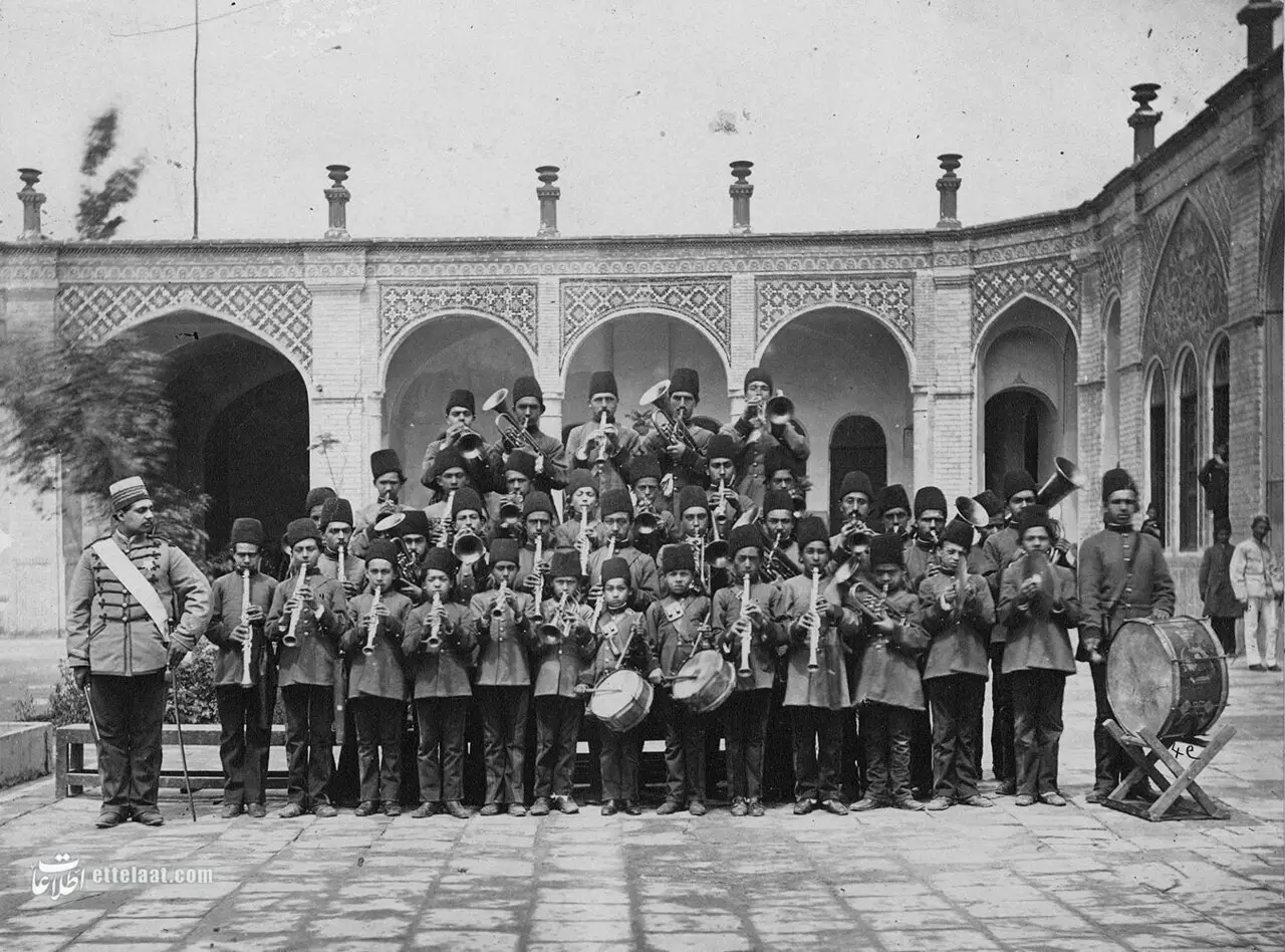 گروه موزیک دارالفنون 