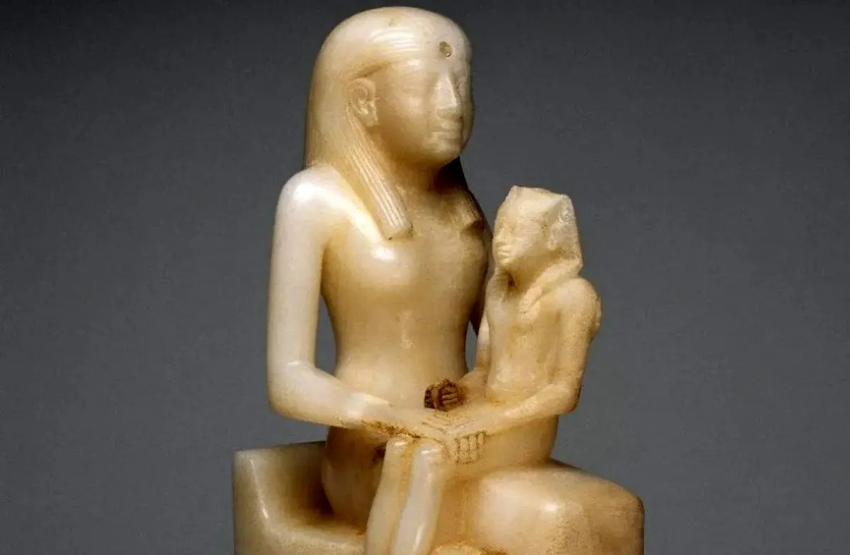 ممنوعه‌ترین طلسم مصر باستان و زنی که از آن استفاده کرد