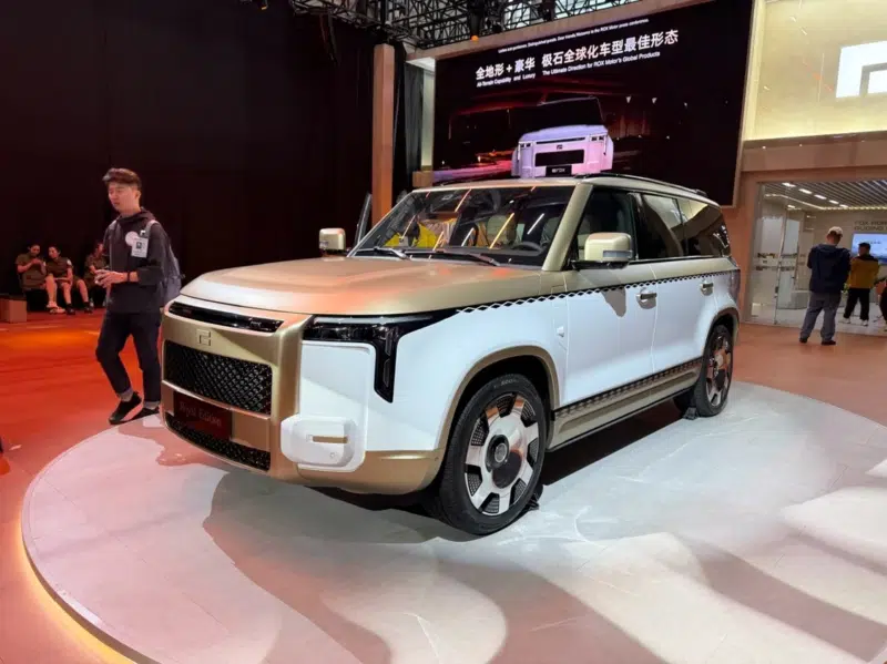 شاسی بلند «پل استونز آداماس» چینی ویژه خاندان ‌های سلطنتی خاورمیانه (+تصاویر)