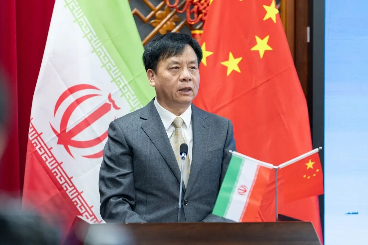 رئیس دانشگاه در مراسم افتتاحیه از جاده ابریشم تا هوش مصنوعی؛ یادداشتهای یک سفر پژوهشی به چین