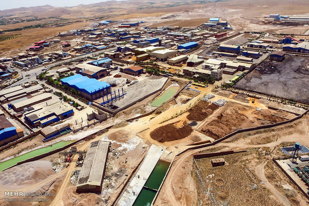 انتقال«شهرک تخصصی روی زنجان»از حرف تا عمل؛ مسیری پراز چالش و اما و اگر