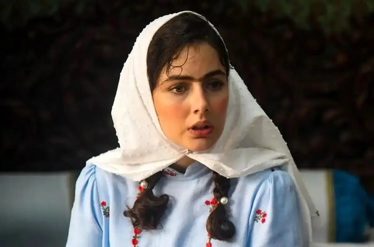 استایل مانکی فرزانه فرنام خجسته سریال «بامداد خمار»