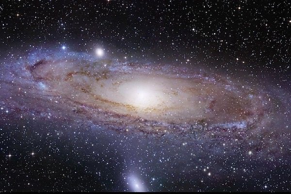 چرا خلأ جهان همچنان بزرگ‌ترین معمای دانشمندان است؟