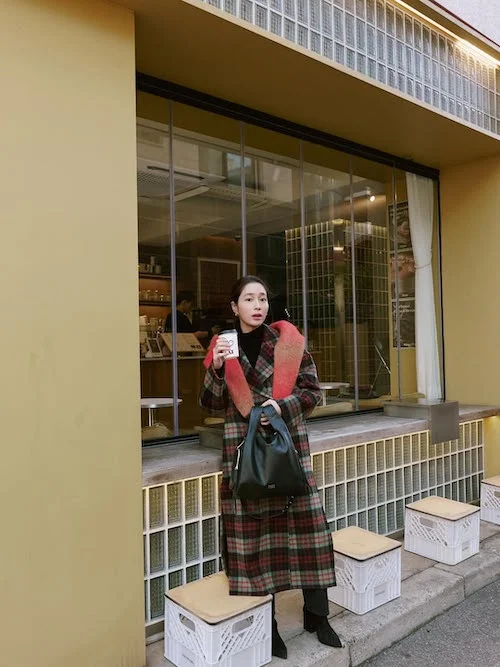 پالتوی چهارخانه بازیگر پسران برتر از گل