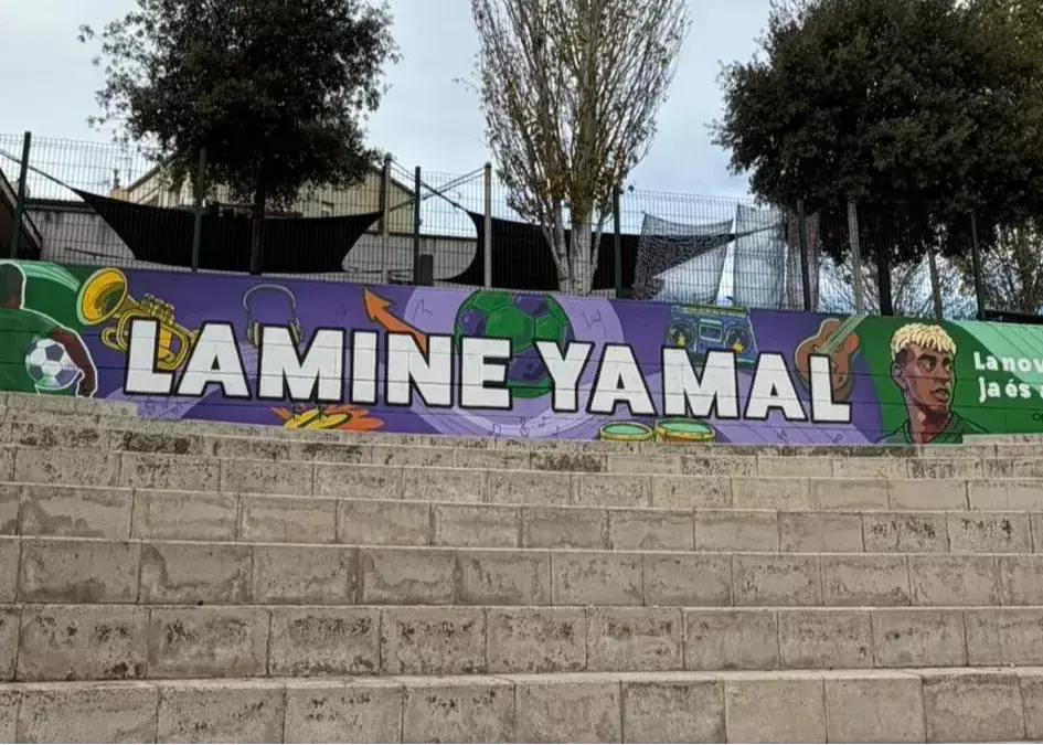 تخریب جنجالی دیوارنگاره یادبود لامین در محله لاتورِتا؛ اهالی در شوک!