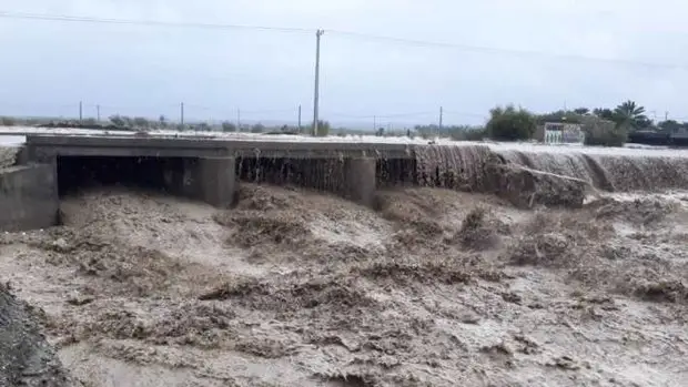 ۱۴۴۱ پرونده خسارت ناشی از سیل در سامانه بنیاد مسکن میناب ثبت شد