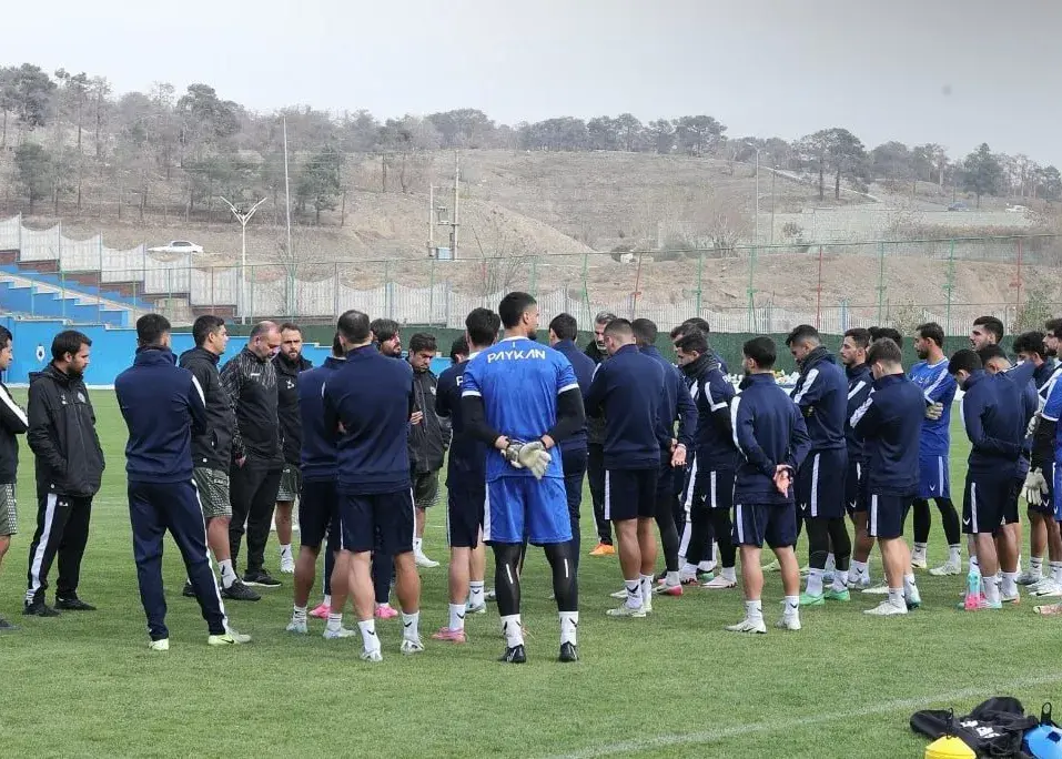 پیکان مقابل پرسپولیس؛ نمایش پرصلابت اما تلخ در روزی که داوری هم حرف داشت!