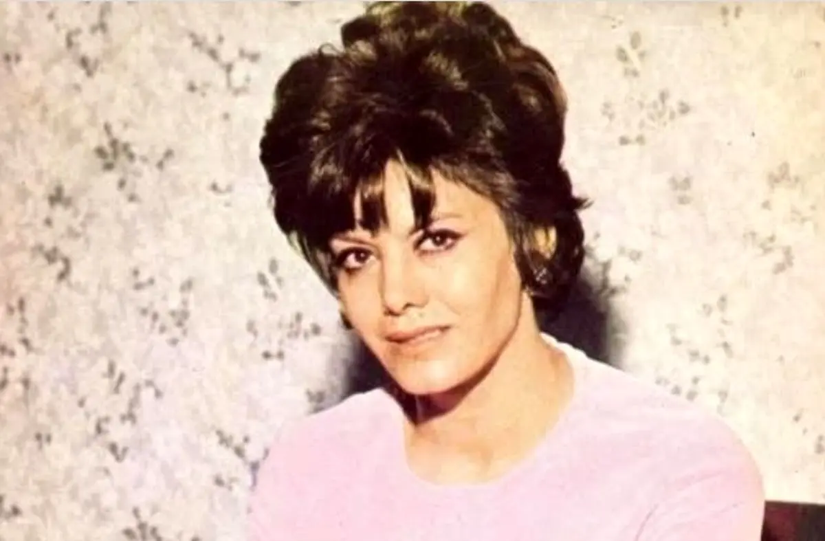 سفر به سال 1352 با عکس دیده‌نشده فخری خوروش و ایرج قادری در اوج جوانی!